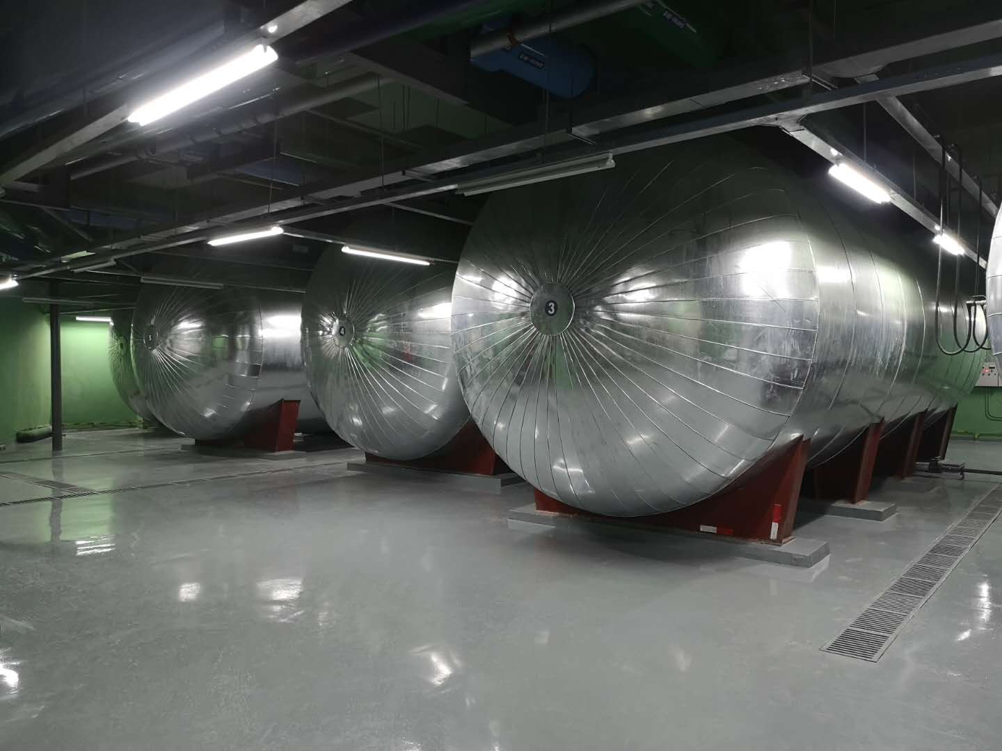 1766161422775360.jpg 1612617256.jpg